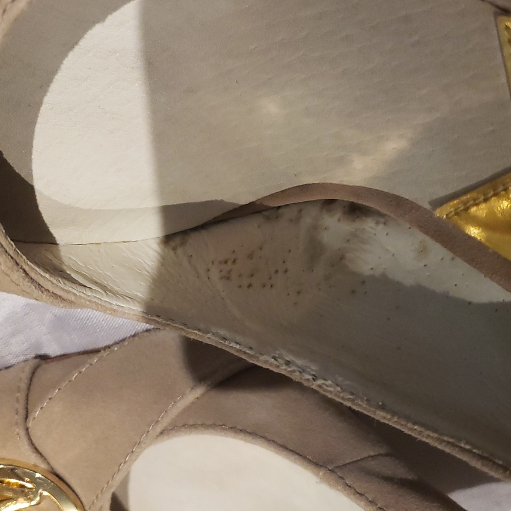 ❣️💫MARK DOWN 💫❣️ Nude Michael Kors heel shoes - Picture 10 of 12